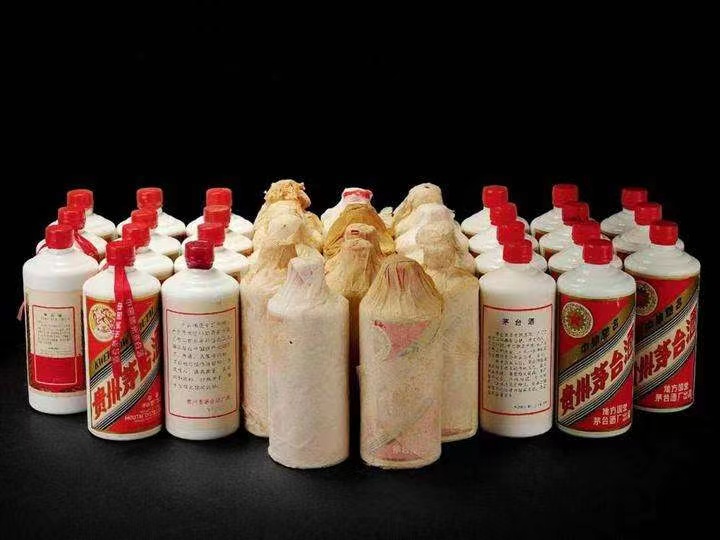 定南日照岚山回收酒价格哪里回收(附近上门回收茅台酒）?